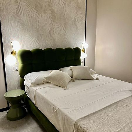 Golden Palm B&B Bari Extérieur photo